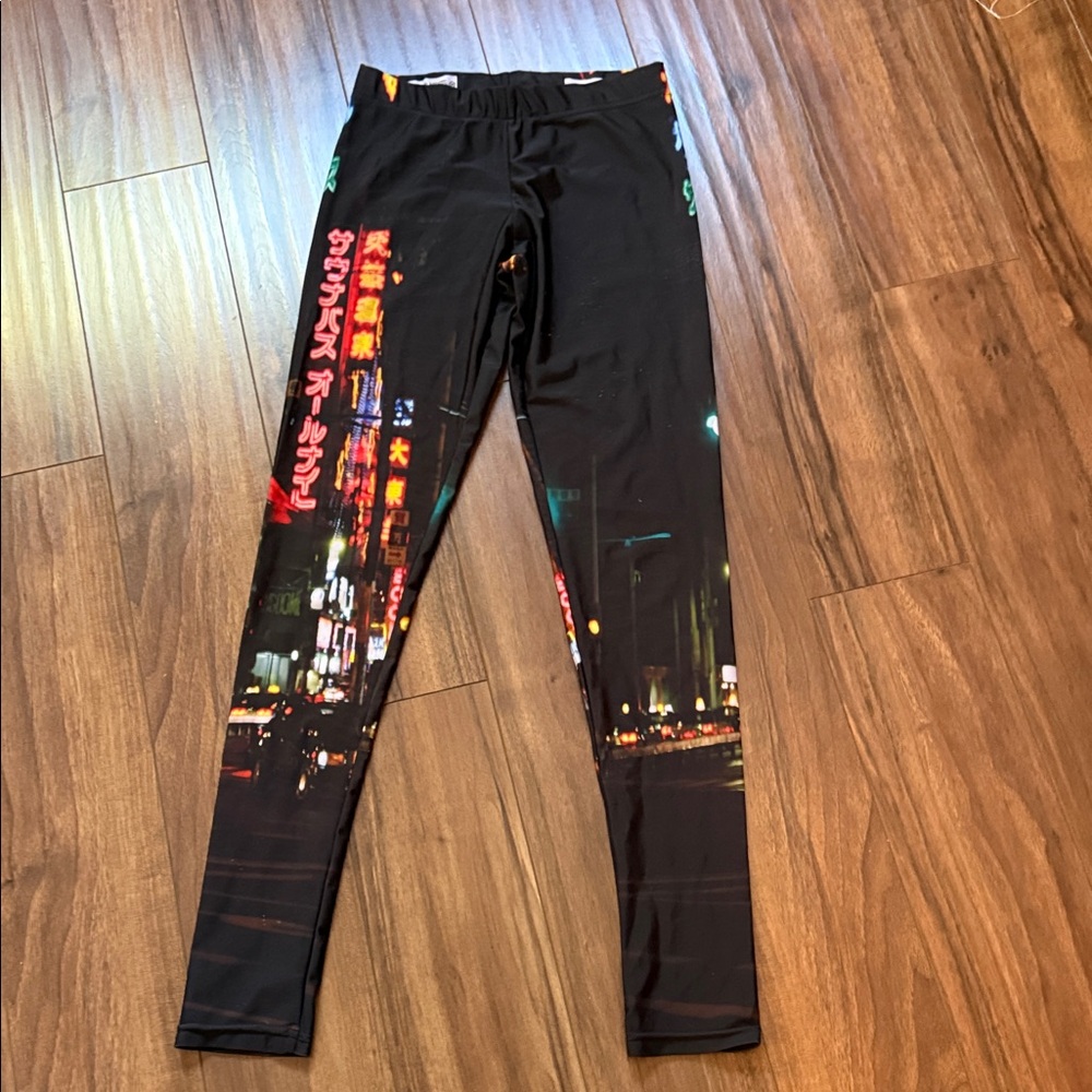 Vibrant print handmade leggings